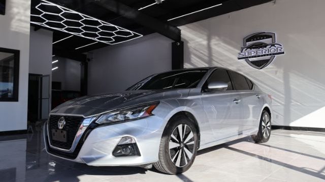 Nissan Altima SEDAN 4-DR