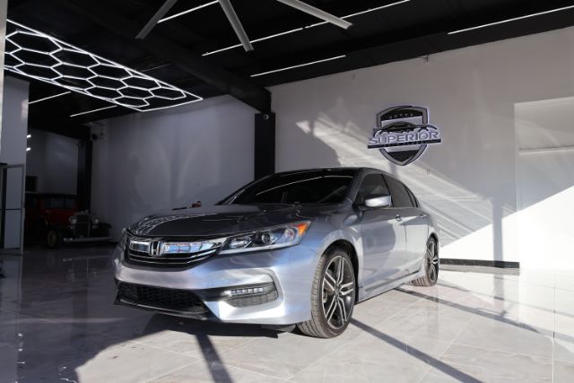 Honda Accord SEDAN 4-DR