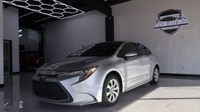 Toyota Corolla SEDAN 4-DR