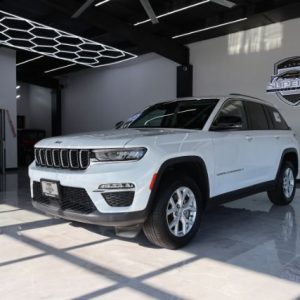 Jeep Grand Cherokee Utility