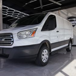 Ford Transit-250